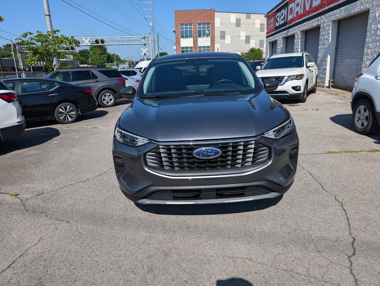 Used 2024 Ford Escape Active w/ Tech Pack #1 FWD image 3