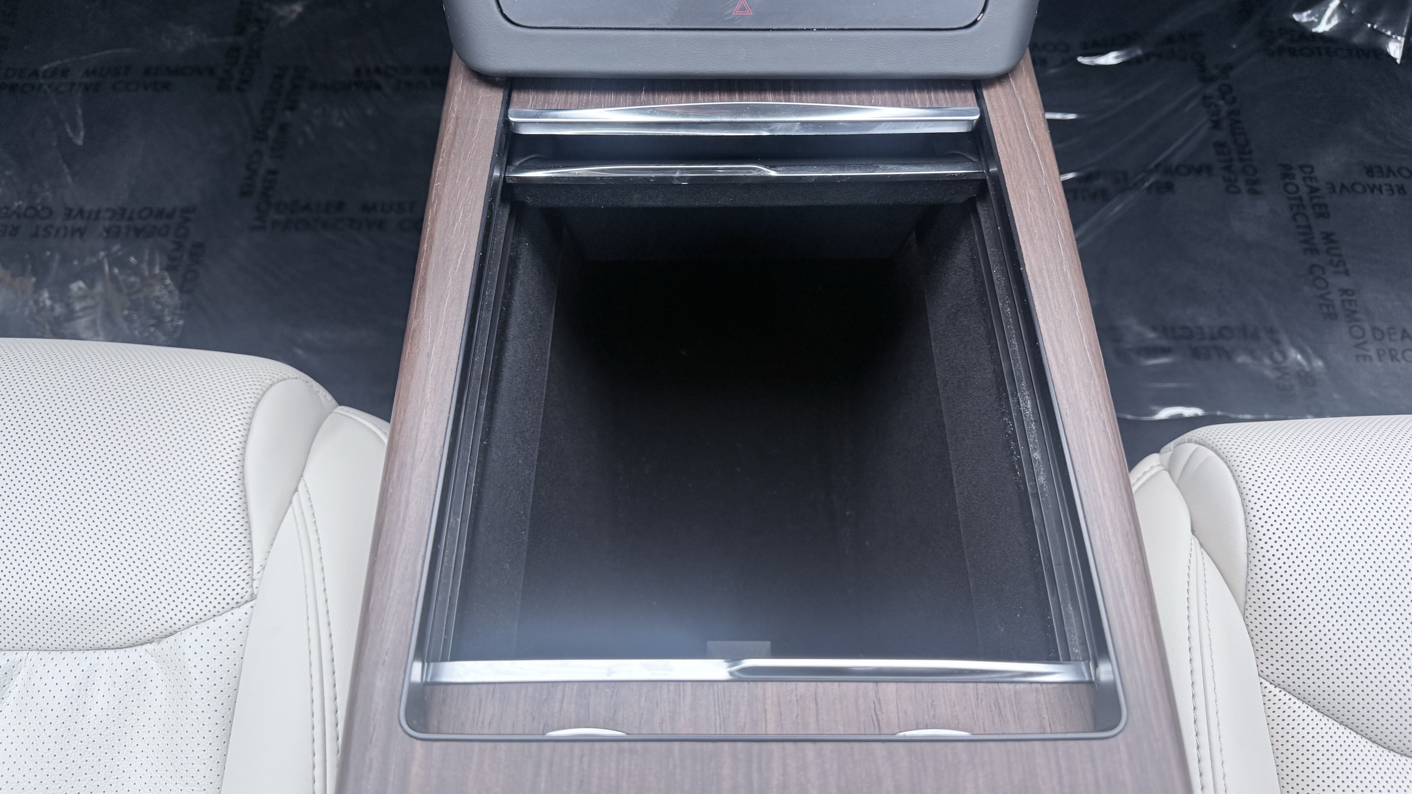 Used 2023 Tesla Model S AWD/4WD image 42