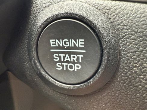 Used 2024 Ford Escape Active image 31