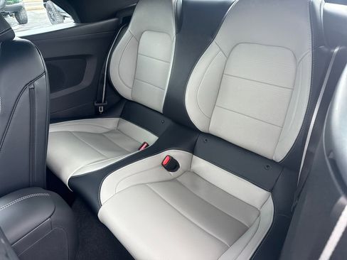 Used 2025 Ford Mustang Premium image 27