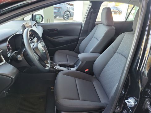 Certified 2025 Toyota Corolla LE image 13