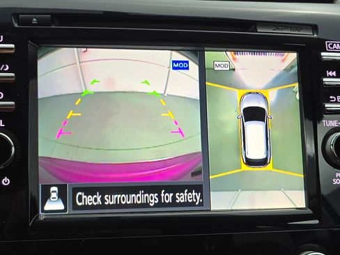 Used 2015 Nissan Murano SL w/ SL Technology Package image 23