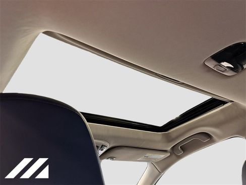 Used 2022 Subaru Outback Limited image 24