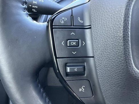 Used 2023 Toyota Prius XLE image 26