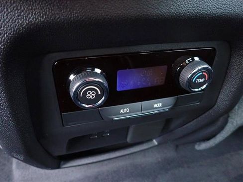 New 2026 Chevrolet Traverse Z71 w/ Enhanced Driving Package image 11