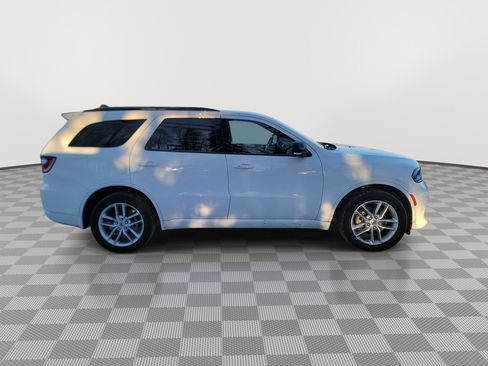 Used 2024 Dodge Durango GT image 9