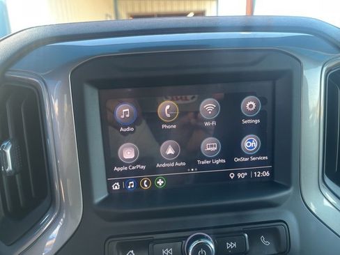 Used 2024 Chevrolet Silverado 2500 Custom w/ Custom Value Package image 15