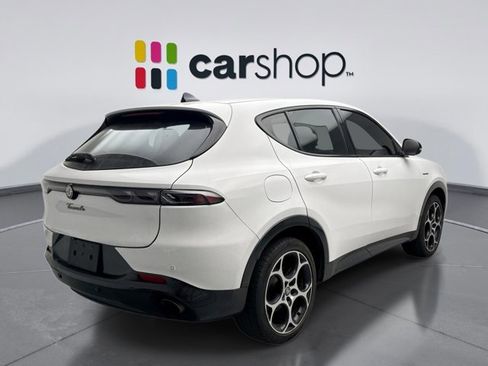 Used 2024 Alfa Romeo Tonale Veloce AWD/4WD image 5