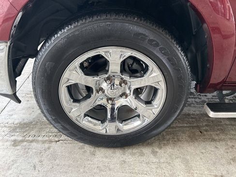 Used 2018 RAM 1500 Laramie w/ Convenience Group image 14