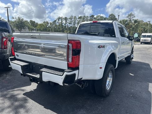 New 2026 Ford F350 Platinum w/ Platinum Plus Package image 5