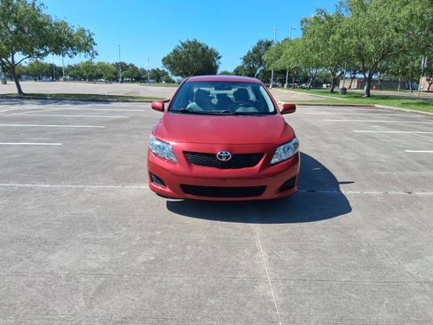 Used 2010 Toyota Corolla LE FWD image 9
