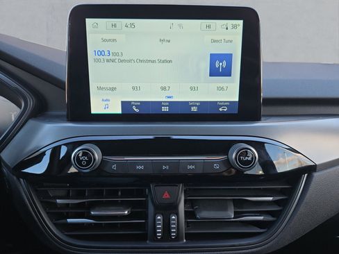 Certified 2023 Ford Escape Active AWD/4WD image 18