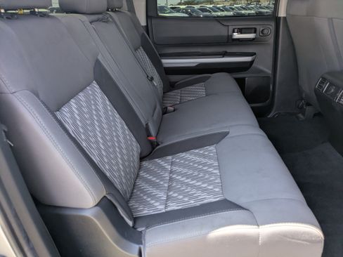 Used 2019 Toyota Tundra SR5 w/ SR5 Convenience Package RWD image 12
