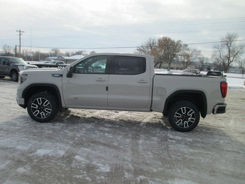 New 2026 GMC Sierra 1500 AT4 w/ AT4 Premium Package image 9