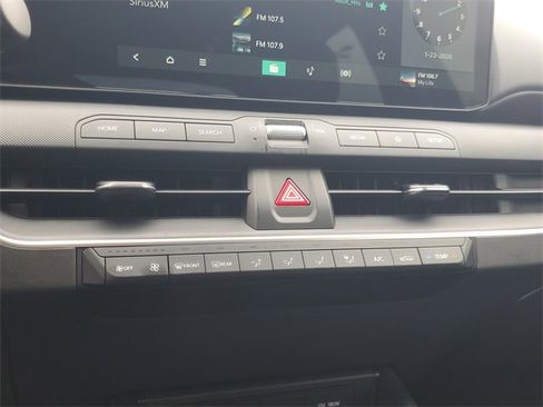 New 2025 Kia K4 LXS image 30