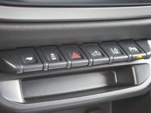 Used 2021 Chevrolet Colorado LT w/ Safety Package image 30