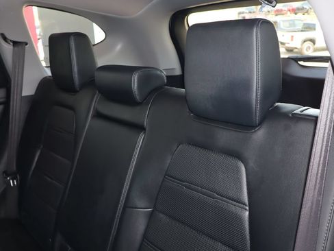Used 2020 Honda CR-V Touring image 36