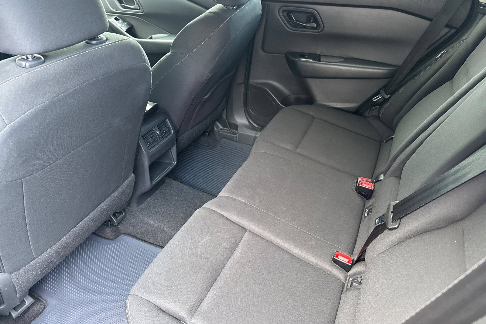 Certified 2024 Nissan Rogue S AWD/4WD image 15