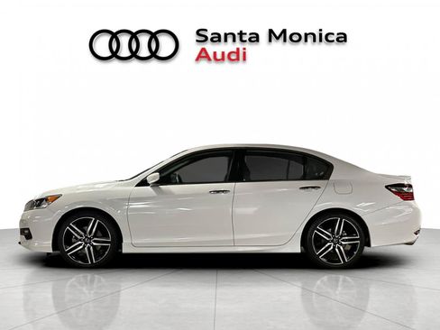 Used 2017 Honda Accord Sport Special Edition image 5