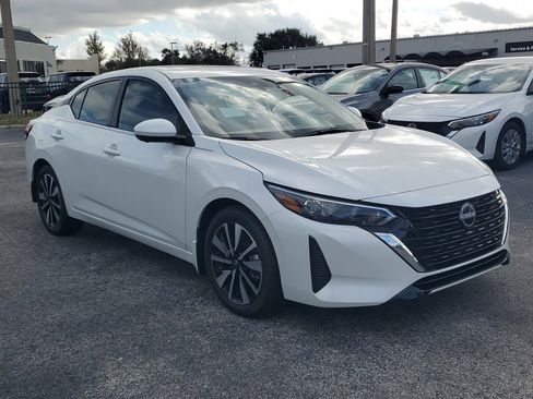 New 2025 Nissan Sentra SV w/ SV Premium Package image 3