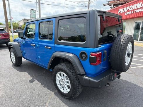Used 2021 Jeep Wrangler Unlimited Sport AWD/4WD image 10