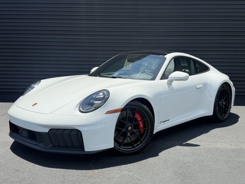 Certified 2026 Porsche 911 Carrera GTS RWD image 1