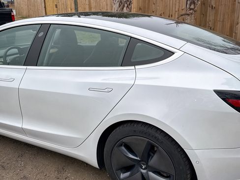 Used 2020 Tesla Model 3 Long Range image 7