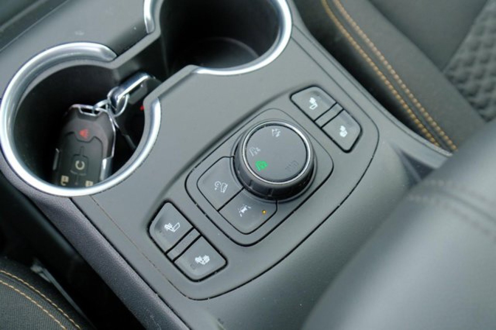 Used 2020 GMC Terrain SLE w/ Driver Convenience Package AWD/4WD image 21