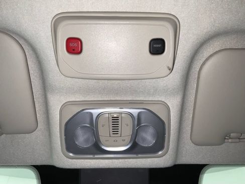 Used 2025 RAM ProMaster 2500 w/ Convenience Group FWD image 21