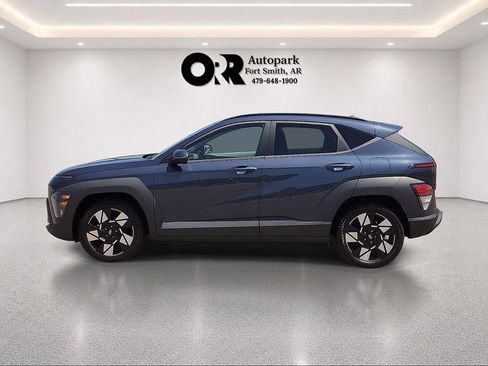 Used 2024 Hyundai Kona SEL FWD image 3