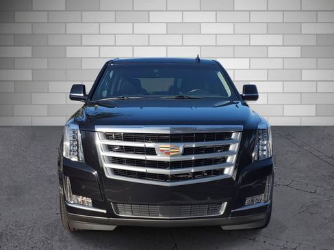 Used 2018 Cadillac Escalade Premium Luxury image 8