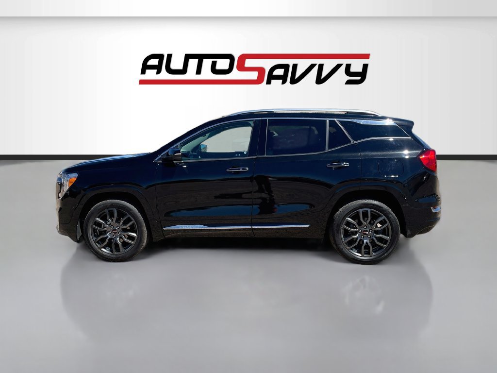 Used 2024 GMC Terrain Denali w/ Black Diamond Edition AWD/4WD image 4