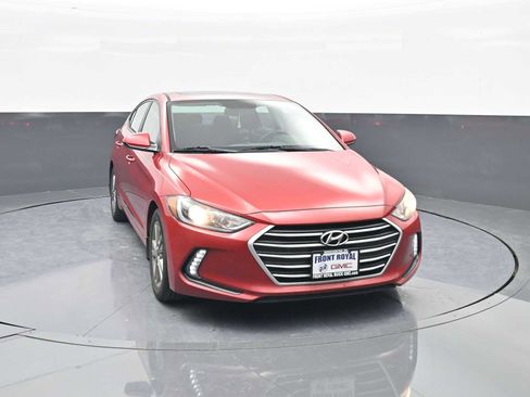 Used 2017 Hyundai Elantra Value Edition image 2