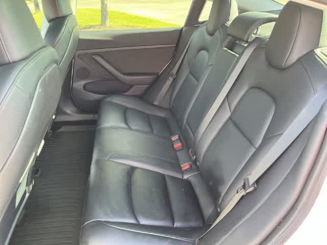 Used 2023 Tesla Model 3 Standard Range RWD image 16