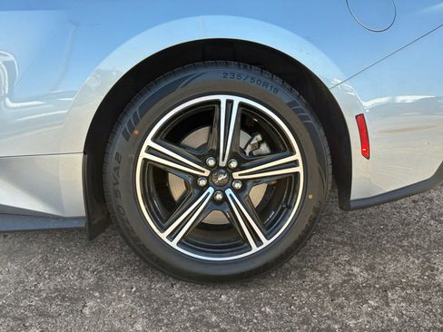 Used 2024 Ford Mustang Premium RWD image 8