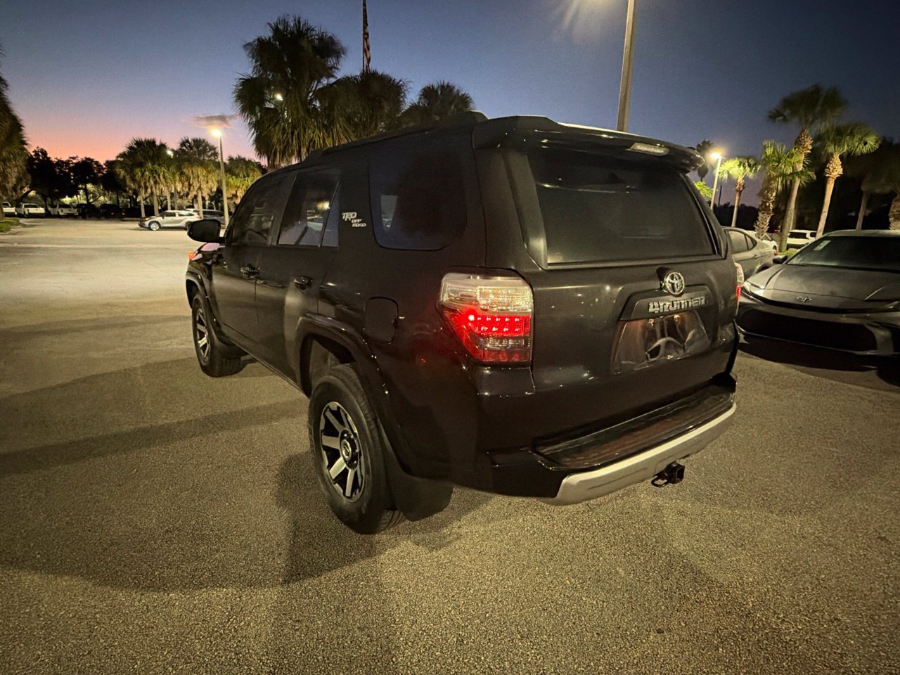 Used 2024 Toyota 4Runner TRD Off-Road Premium w/ Moonroof Package AWD/4WD image 3
