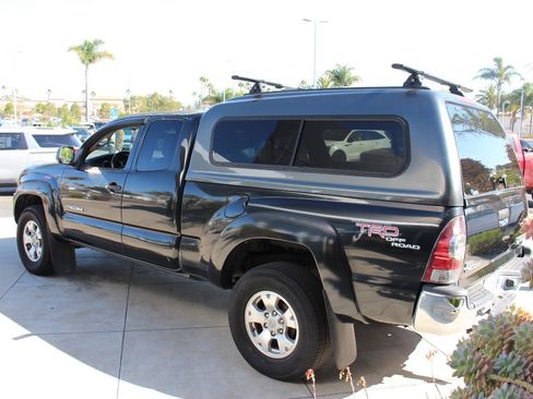 Used 2009 Toyota Tacoma PreRunner image 7