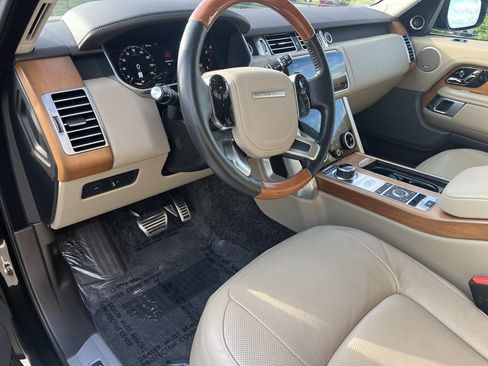 Used 2021 Land Rover Range Rover P525 Westminster Edition LWB AWD/4WD image 11