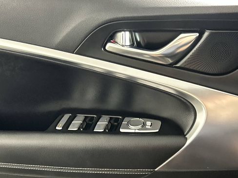Used 2026 Genesis G70 2.5T RWD image 19
