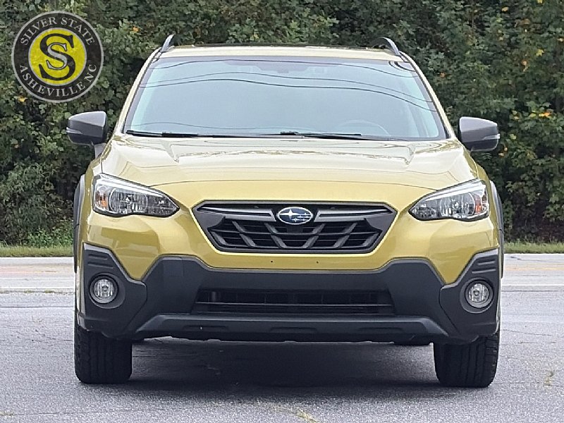 Used 2021 Subaru Crosstrek 2.5i Sport w/ Moonroof Package AWD/4WD image 2