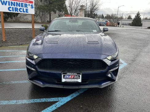 Used 2019 Ford Mustang Premium w/ Ford Safe & Smart Package image 8