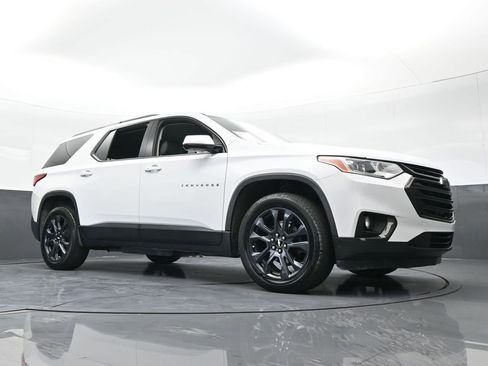 Used 2019 Chevrolet Traverse RS image 66
