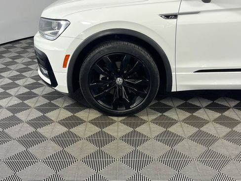 Used 2021 Volkswagen Tiguan SE R-Line image 13