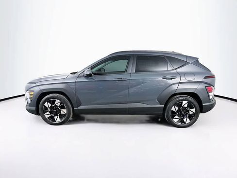 Used 2025 Hyundai Kona SEL FWD image 3