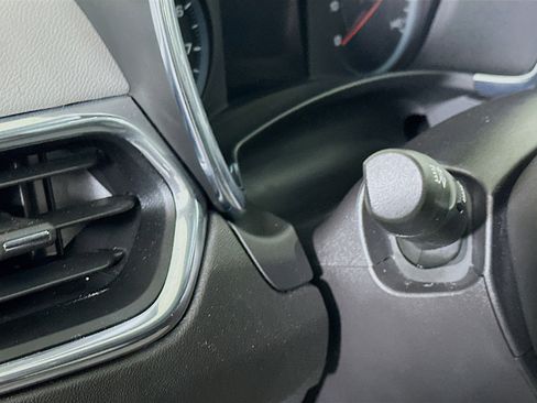 Used 2023 Chevrolet Equinox LS w/ Midnight Edition image 16