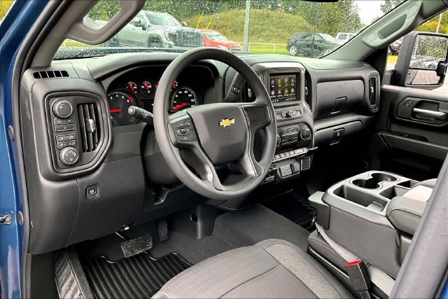 New 2026 Chevrolet Silverado 2500 Custom w/ Custom Value Package AWD/4WD image 6