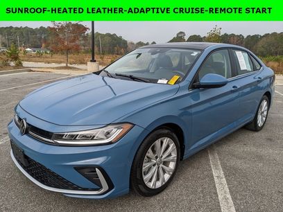 Used 2025 Volkswagen Jetta SE