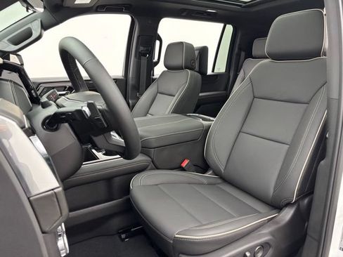 New 2026 GMC Yukon XL Elevation w/ Elevation Premium Package AWD/4WD image 22