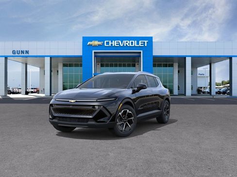 New 2026 Chevrolet Equinox EV LT image 8