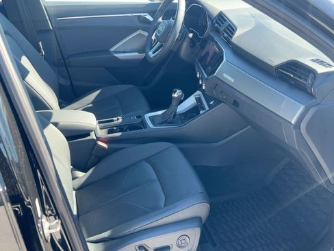 Certified 2025 Audi Q3 2.0T Premium w/ Convenience Package image 28